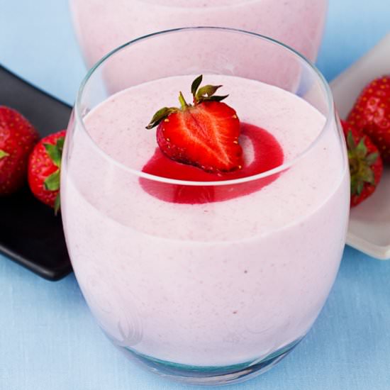 Strawberry Semolina Mousse