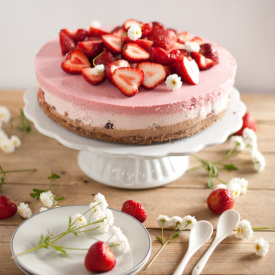 Double Strawberry Cheesecake