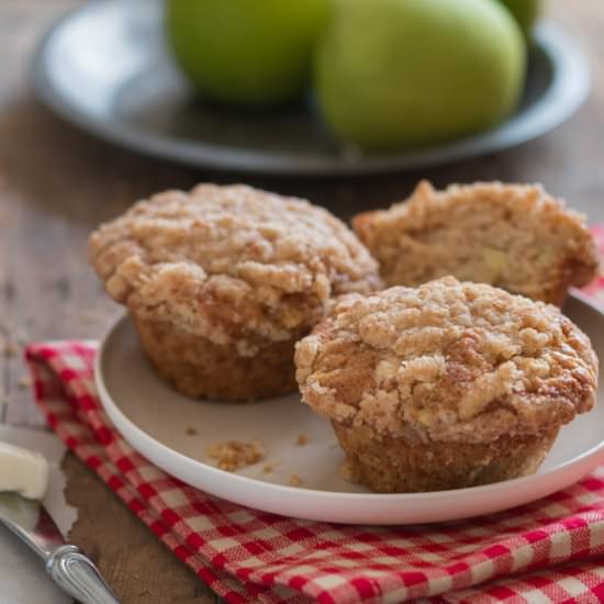 Apple Crumb Muffins