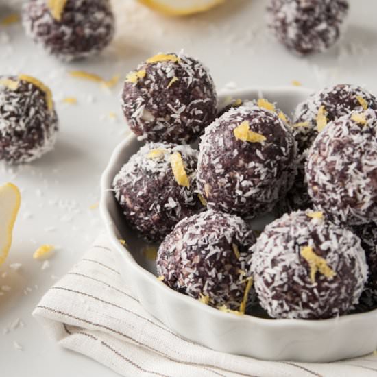 Blueberry Lemon Energy Bites