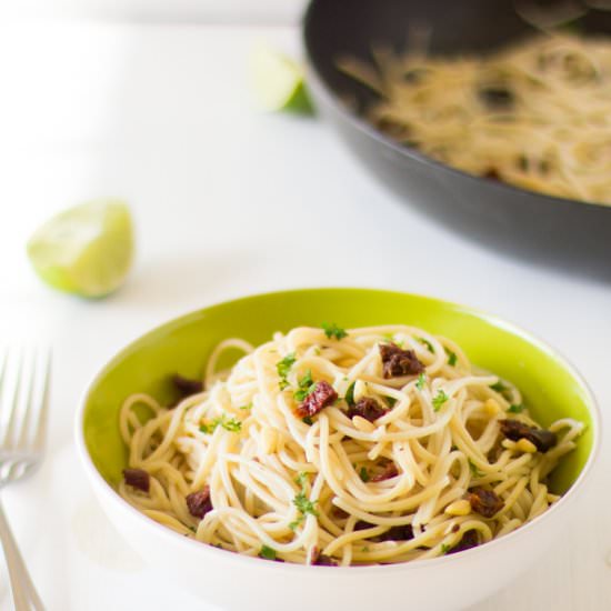 Lemon Garlic Spaghetti