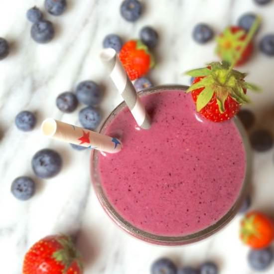PB&J Oatmeal Smoothie
