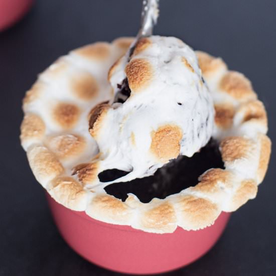 S’mores Chocolate Cakes