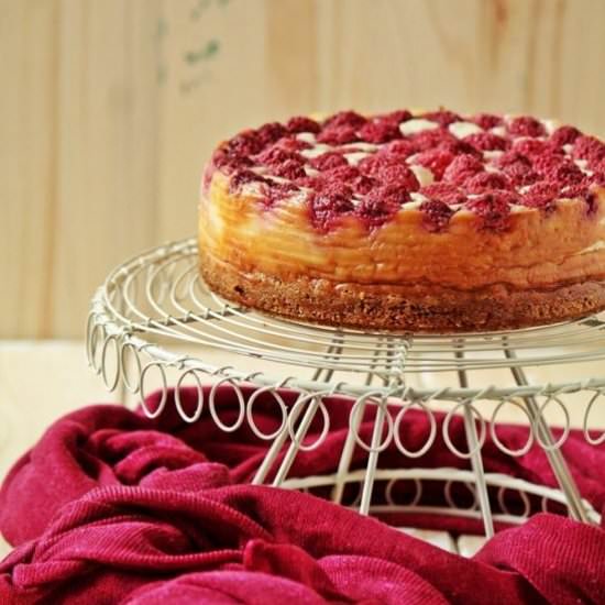 Vanilla Raspberry Cheesecake