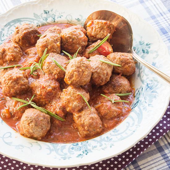 Meatballs in Tomato Sauce