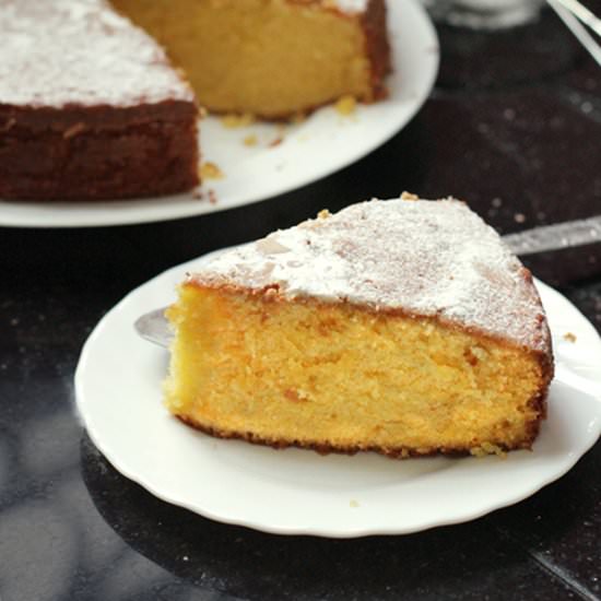 Easy Almond Cake