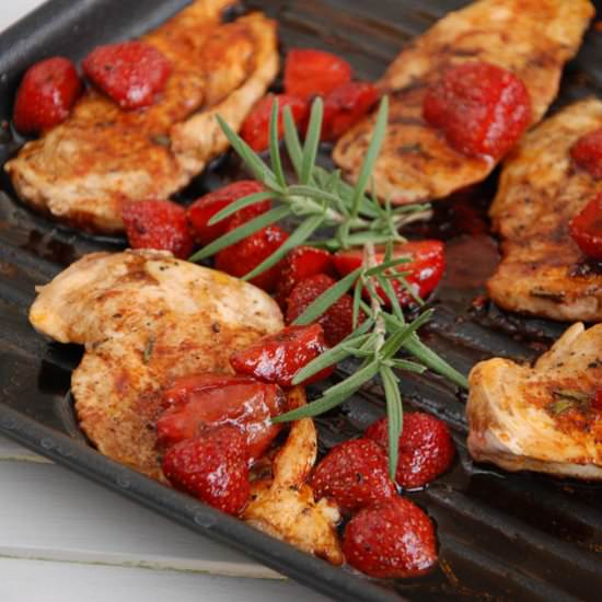 Grilled Chicken with Strawberries