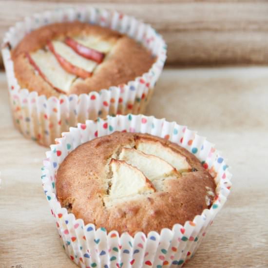 Apple Hazelnut Cupcakes
