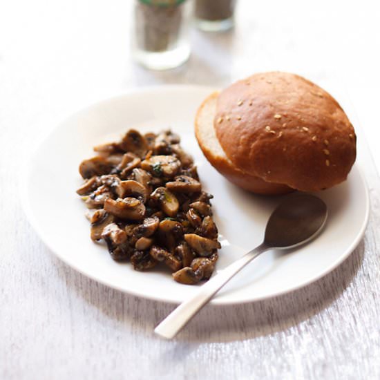 Italian Garlicy Mushrooms