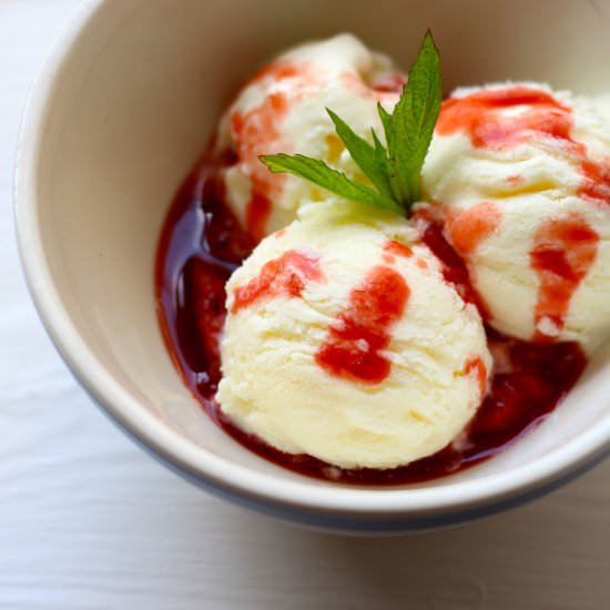Balsamic Strawberries & Honey FroYo