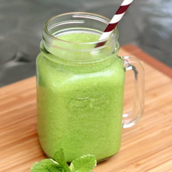 Tropical Green Smoothie