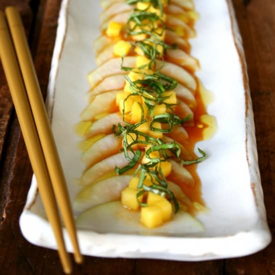 Sliced Kohlrabi Salad with Mango