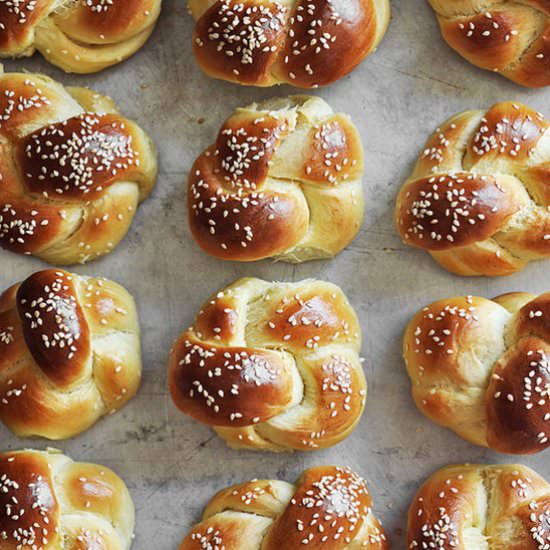 Mini Challah Rolls