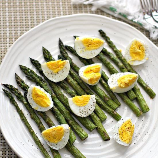 Curried Roasted Asparagus with Egg