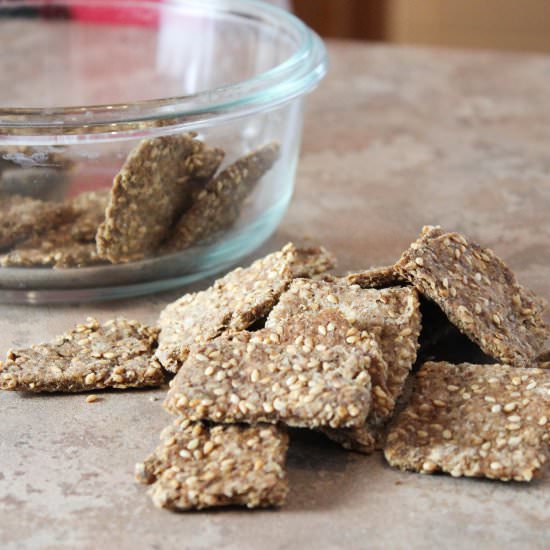 Whole-wheat sesame crackers