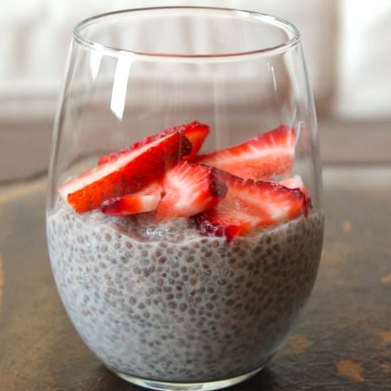 Strawberry Shortcake Chia Pudding