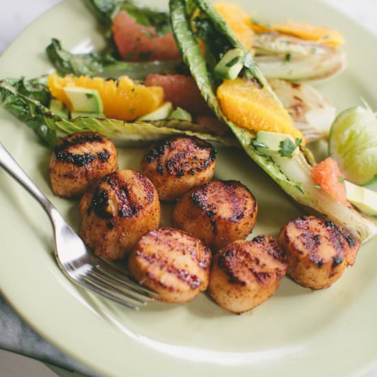Blackened Scallops and Citrus Salad