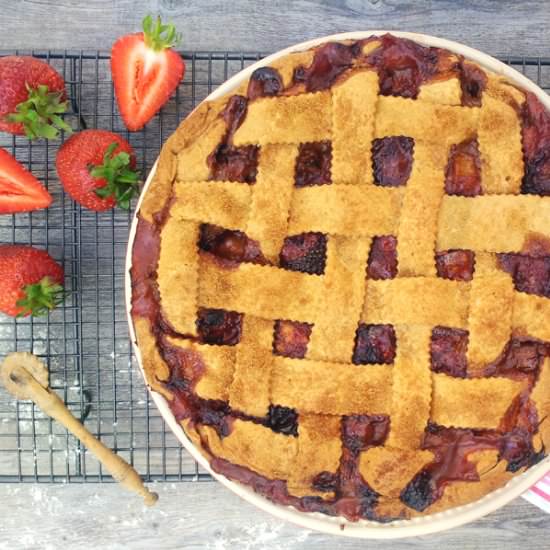 Rhubarb, Strawberry and Banana Pie