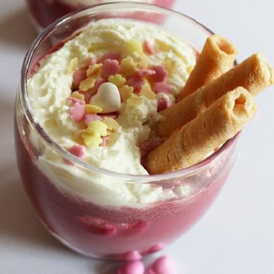 Red Velvet Cake Shake
