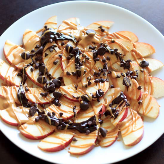 Apple Nachos with Peanut Butter