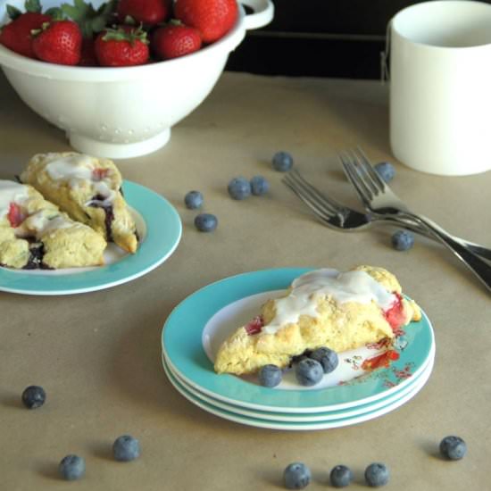 Healthy Strawberry Blueberry Scones