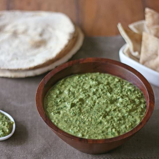 Roasted Garlic & Spinach Hummus