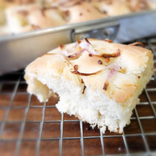 Easy Onion Rosemary Focaccia Bread