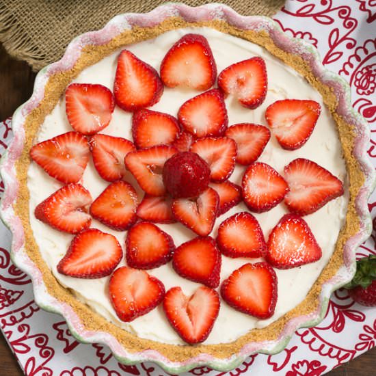 Strawberry Cheesecake Ice Cream Pie