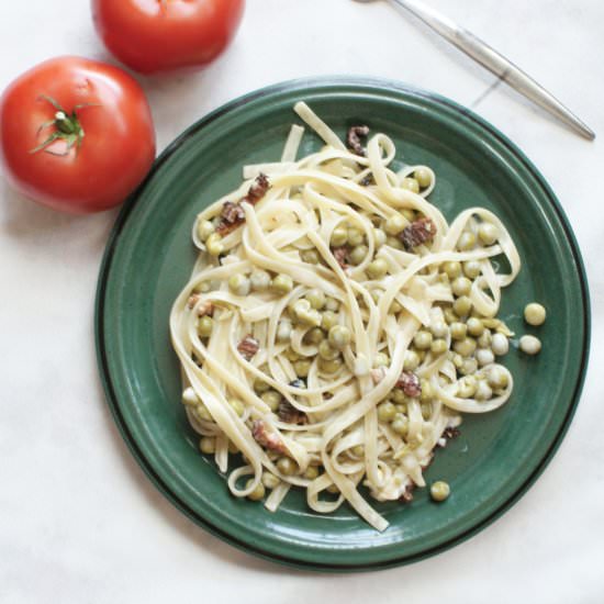 Pasta with bacon and mascarpone