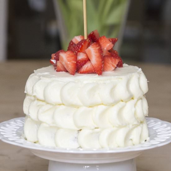 Strawberry layer cake