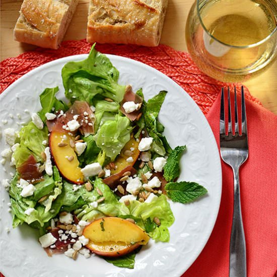Feta,Peach & Prosciutto Salad