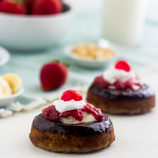 Banana Bread Donut Splits