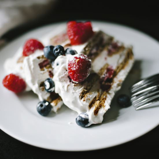 Strawberry icebox cake