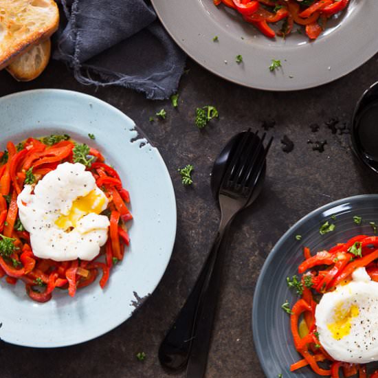 Sweet Pepper with Poached Egg