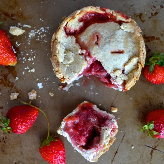 Mini Vegan Strawberry Rhubarb Pies
