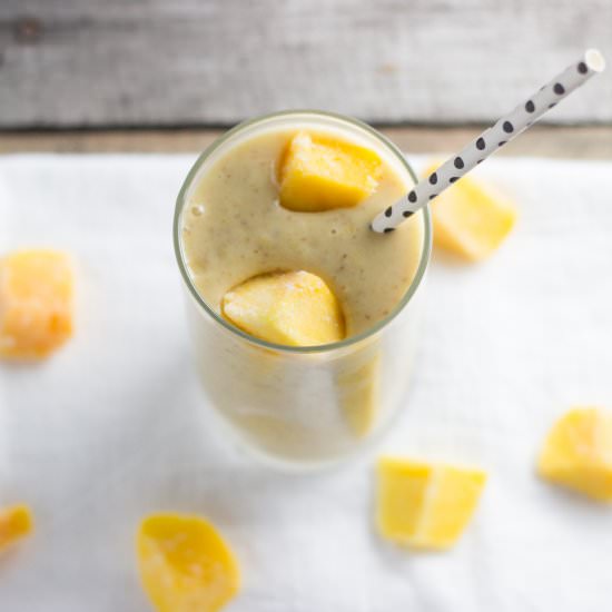 Mango Flax Smoothie