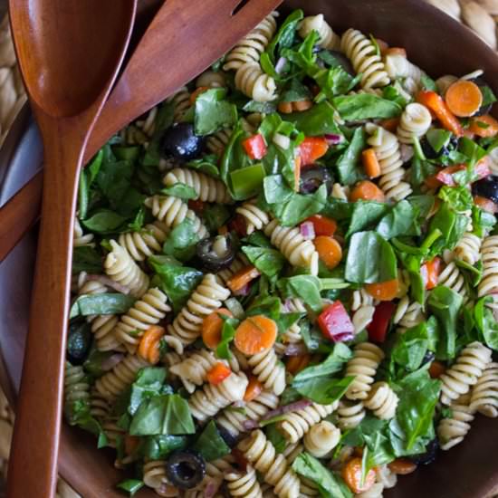 Chopped Spinach and Pasta Salad