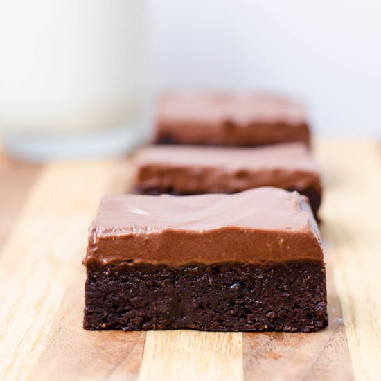 Chocolate Yogurt Mousse Brownies