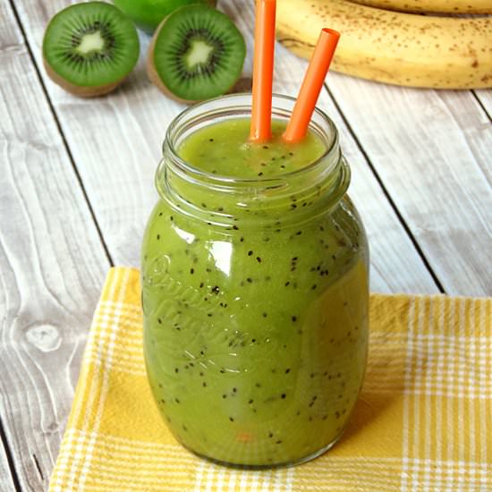 Kiwi, Mango & Banana Smoothie