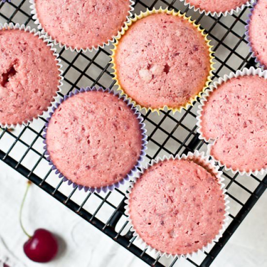 Fresh Cherry Cupcakes