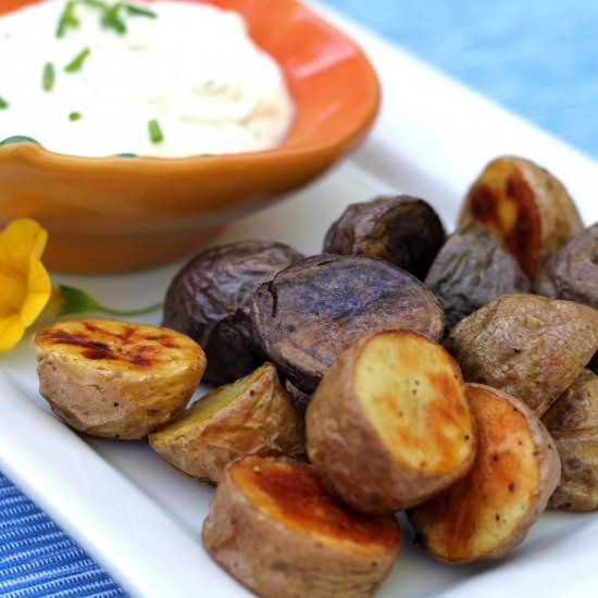 Roasted Potatoes with Onion Dip