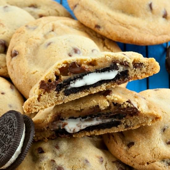Oreo Stuffed Chocolate Chip Cookies