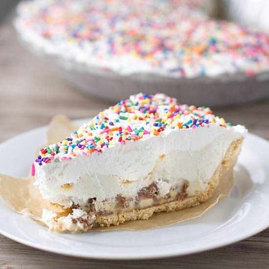 Twix Ice Cream Pie
