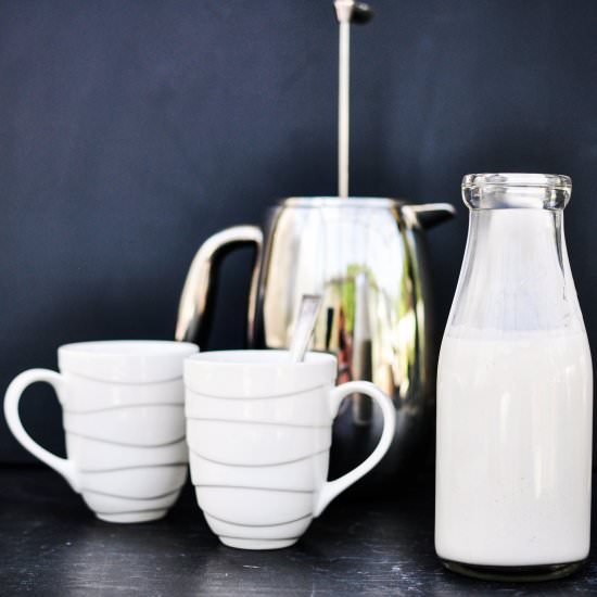 Paleo Vanilla Coffee Creamer