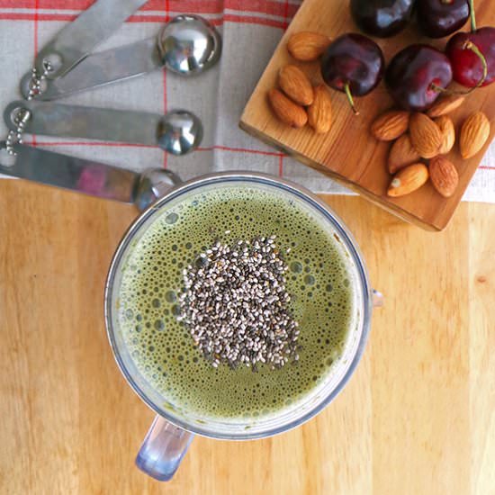 Cherry Kale Red Tea Smoothie