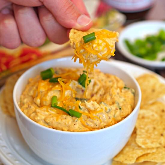Crockpot BBQ Chicken Dip