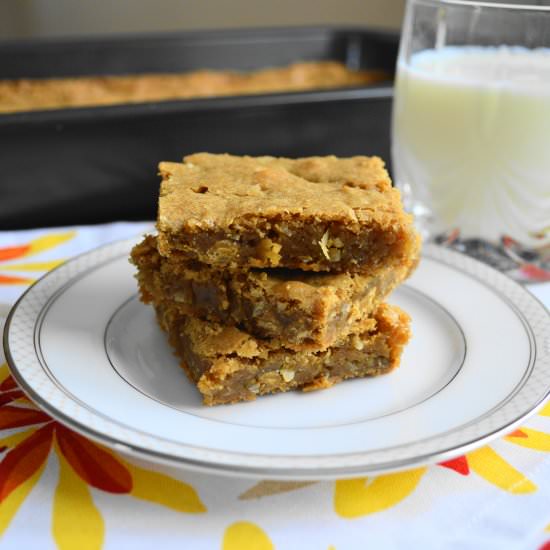 Coconut Ginger Blondies