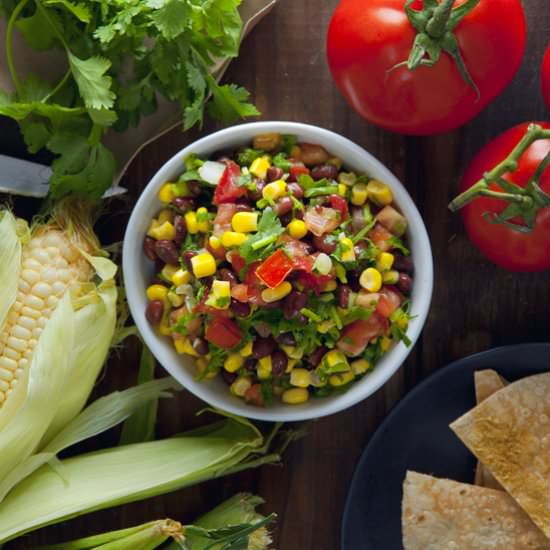 Black Bean & Corn Salsa with Chips