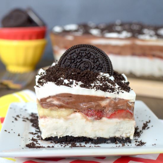 No Bake Banana Split Oreo Dessert