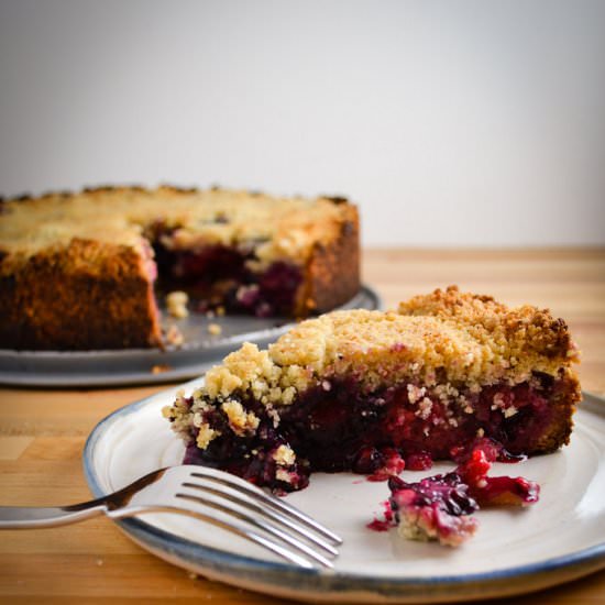 Berry Crumb Pie